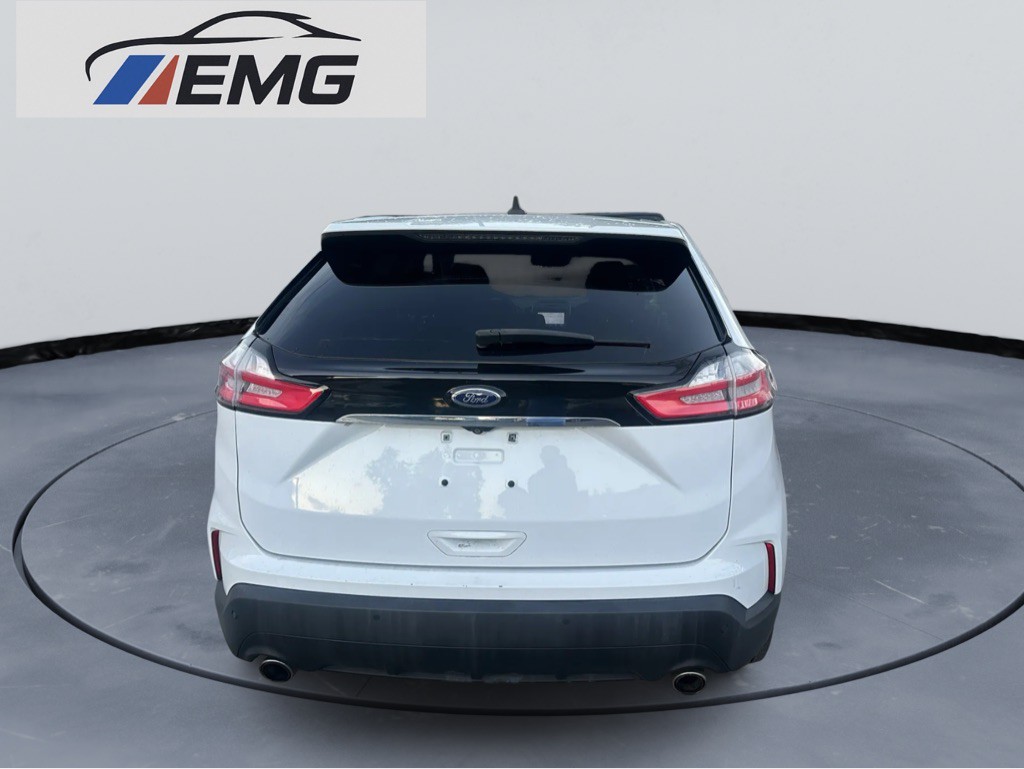 2020 Ford Edge Image 10