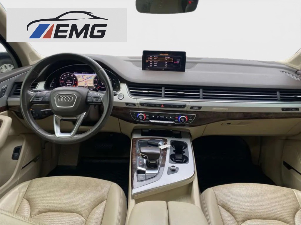 2018 Audi Q7 Image 11