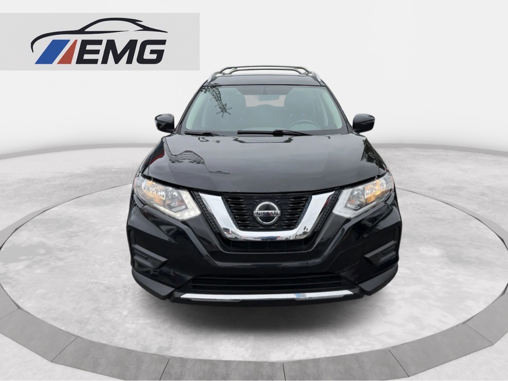 2018 Nissan Rogue Image 2