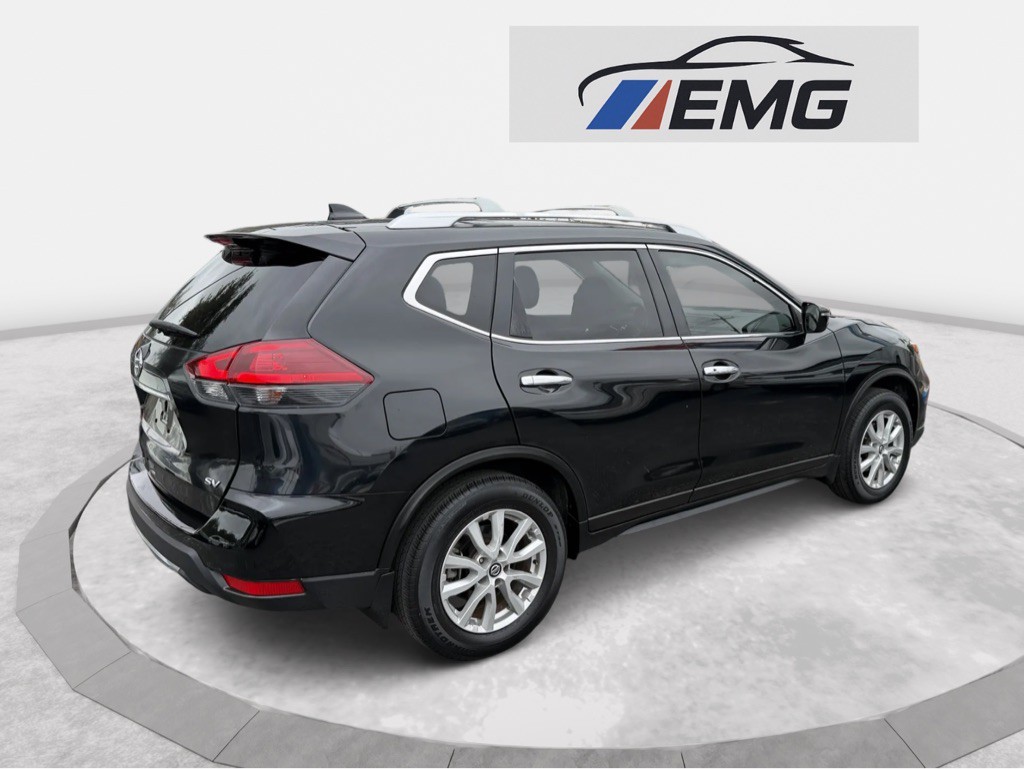 2018 Nissan Rogue Image 5
