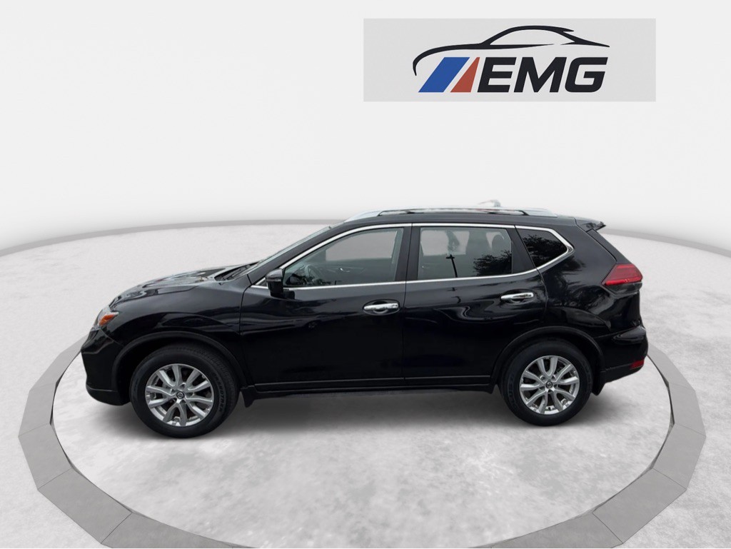 2018 Nissan Rogue Image 8