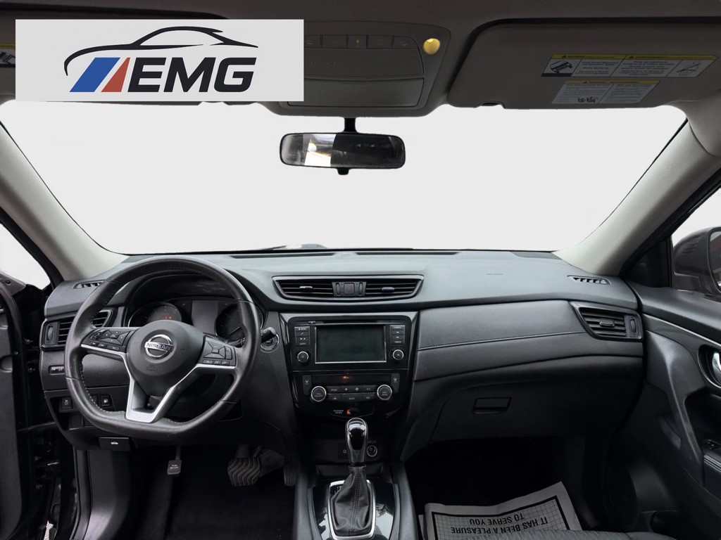 2018 Nissan Rogue Image 10