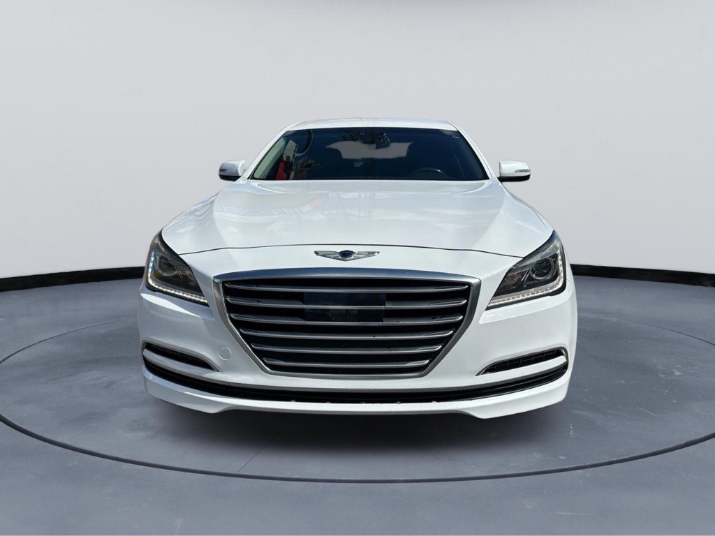 2017 Genesis G80 Image 2