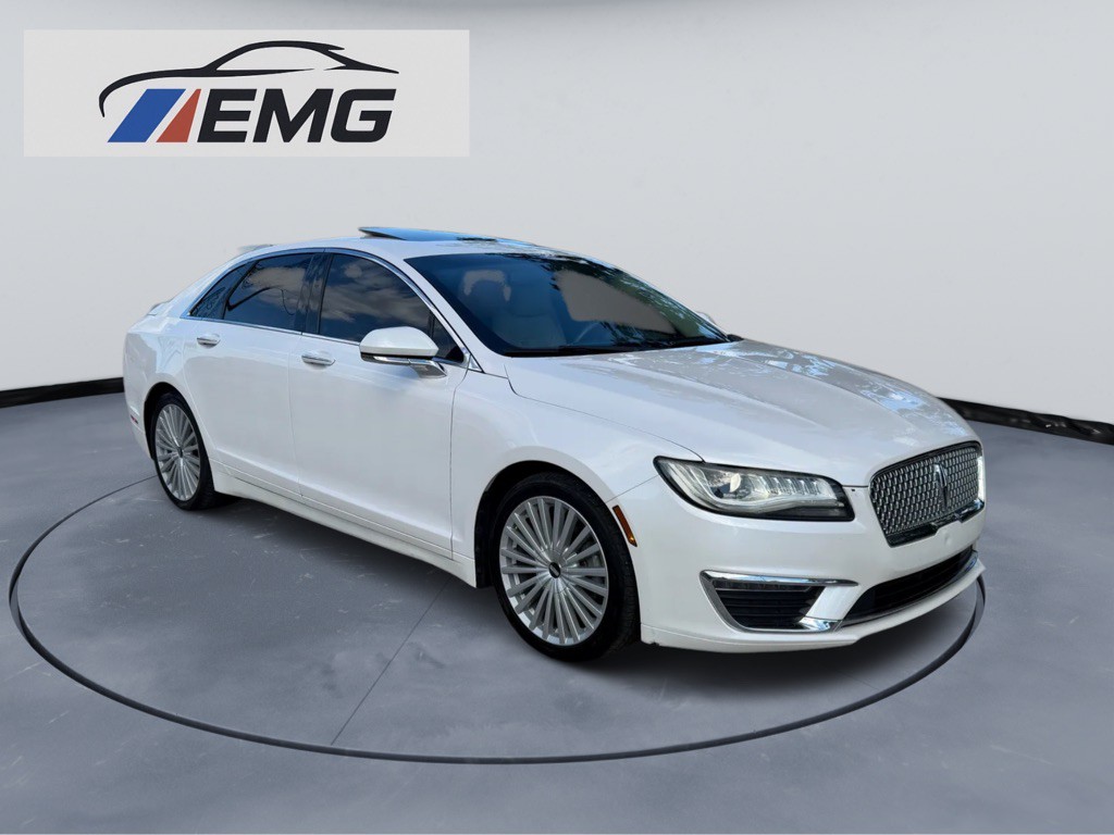 2017 Lincoln MKZ Image 13