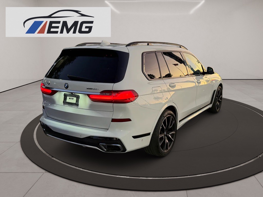 2019 BMW X7 Image 13