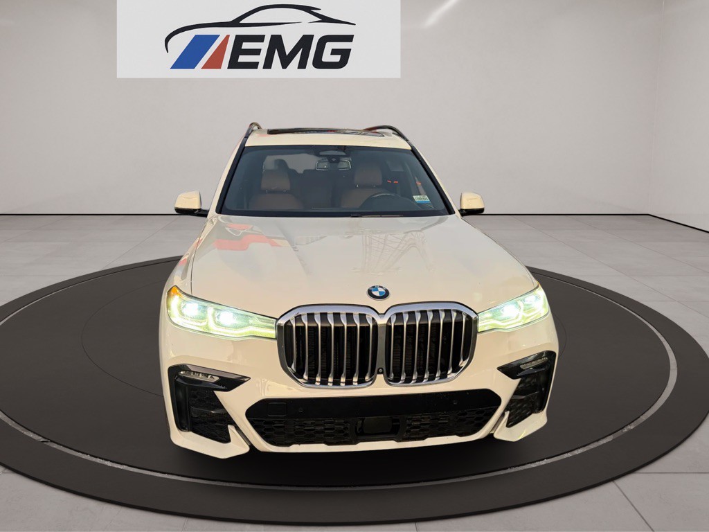 2019 BMW X7 Image 26
