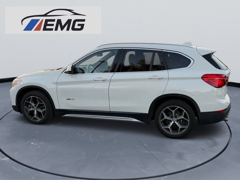 2018 BMW X1 Image 6