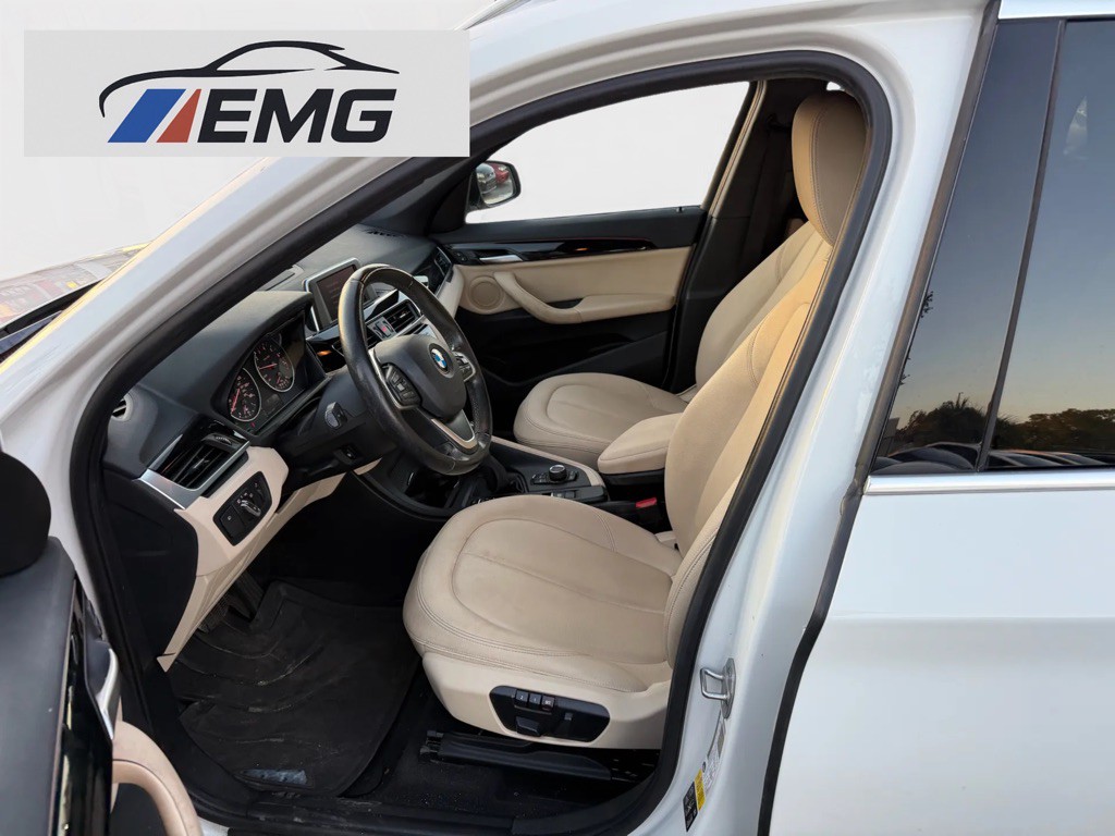 2018 BMW X1 Image 12