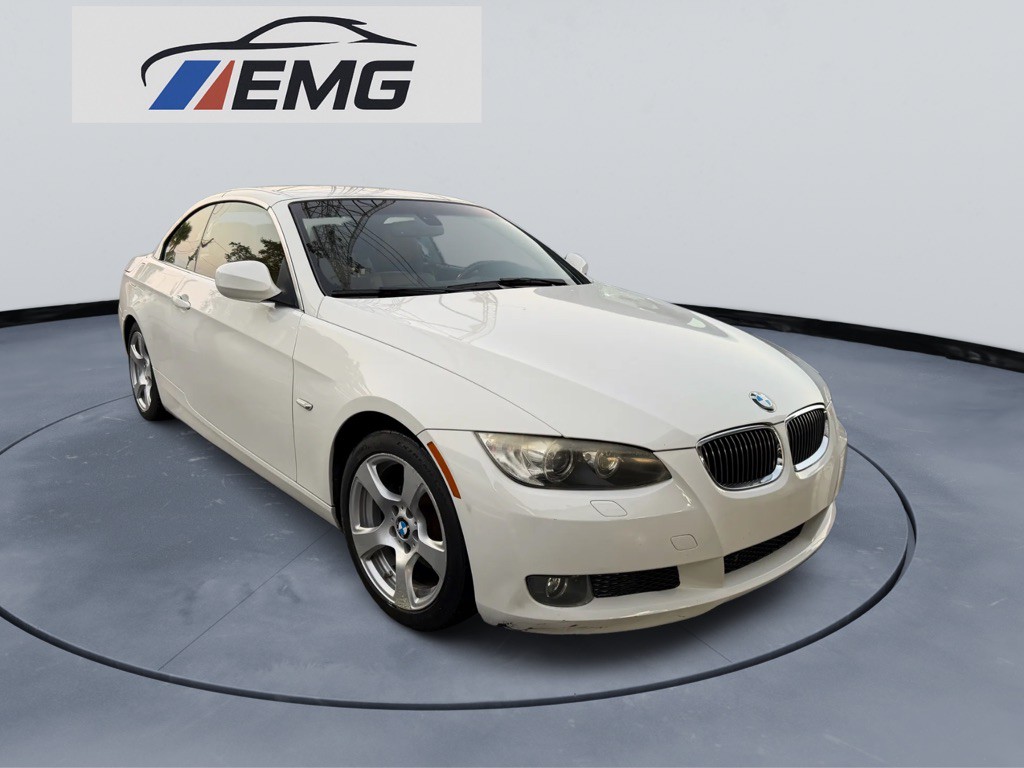2010 BMW 3 Series Image 1