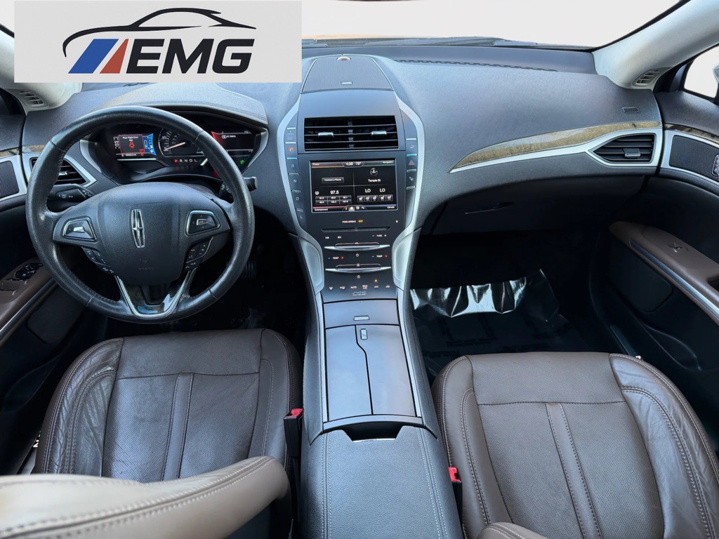 2014 Lincoln MKZ Image 9