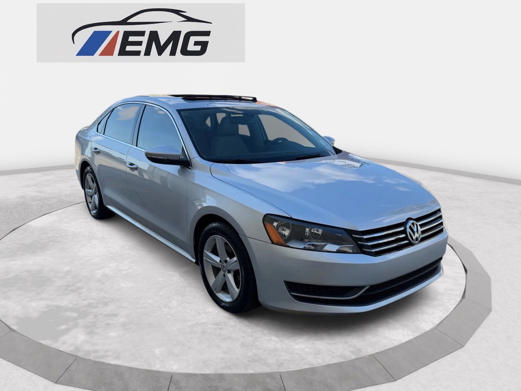 2012 Volkswagen Passat Image 16