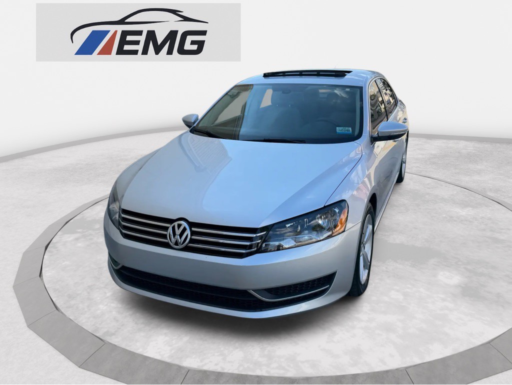 2012 Volkswagen Passat Image 23