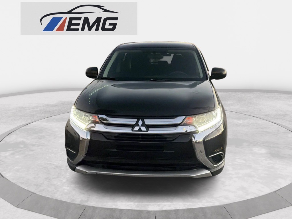 2018 Mitsubishi Outlander Image 14