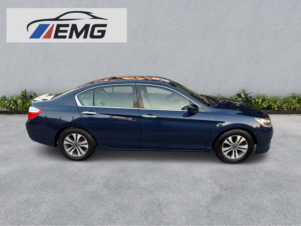 2015 Honda Accord Image 4