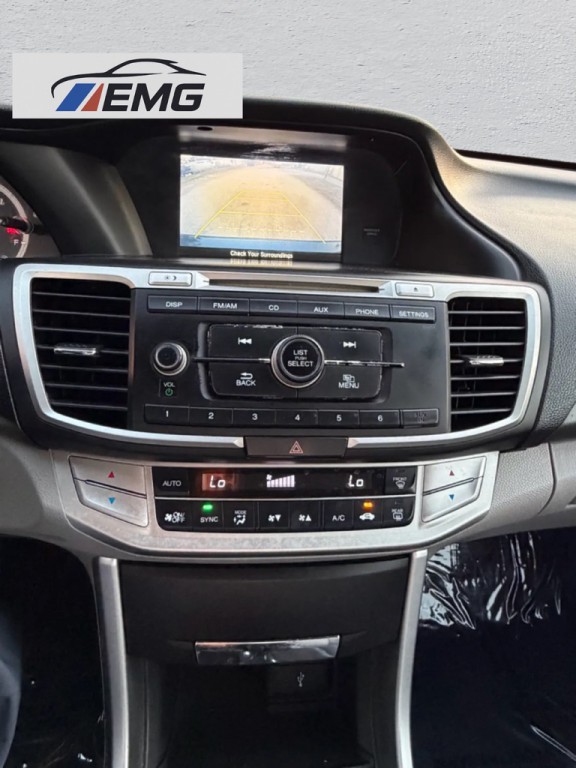 2015 Honda Accord Image 12