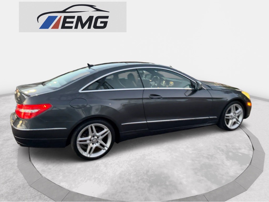 2013 Mercedes-Benz E-Class Image 3