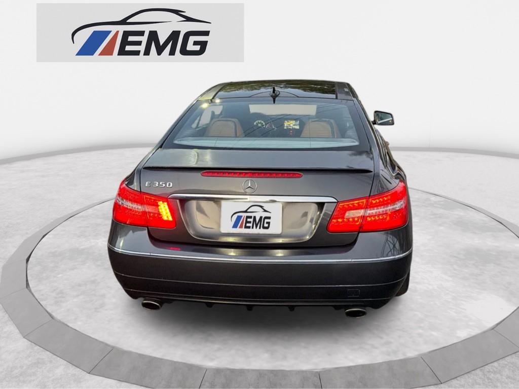 2013 Mercedes-Benz E-Class Image 11