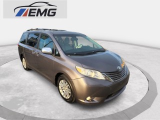 Image for 2015 Toyota Sienna XLE ID: 7135659