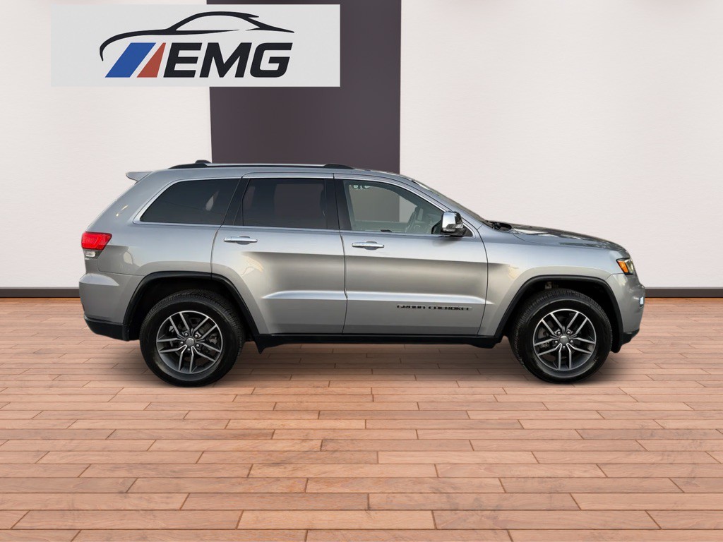 2017 Jeep Grand Cherokee Image 3