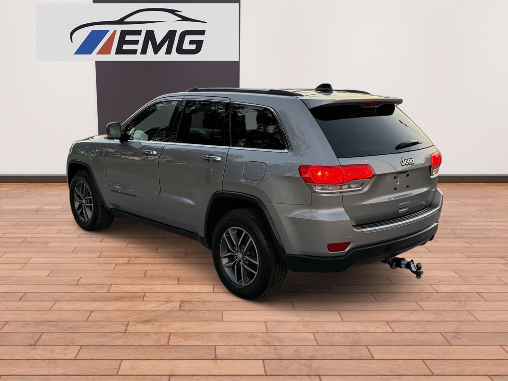 2017 Jeep Grand Cherokee Image 8