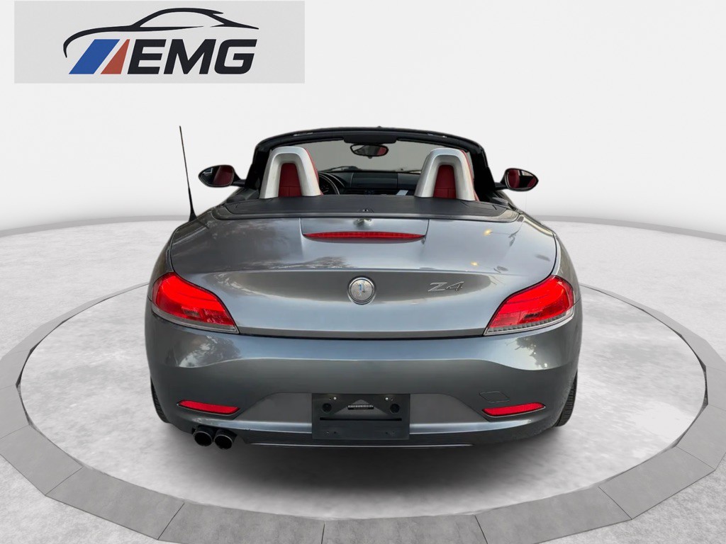 2011 BMW Z4 Image 6