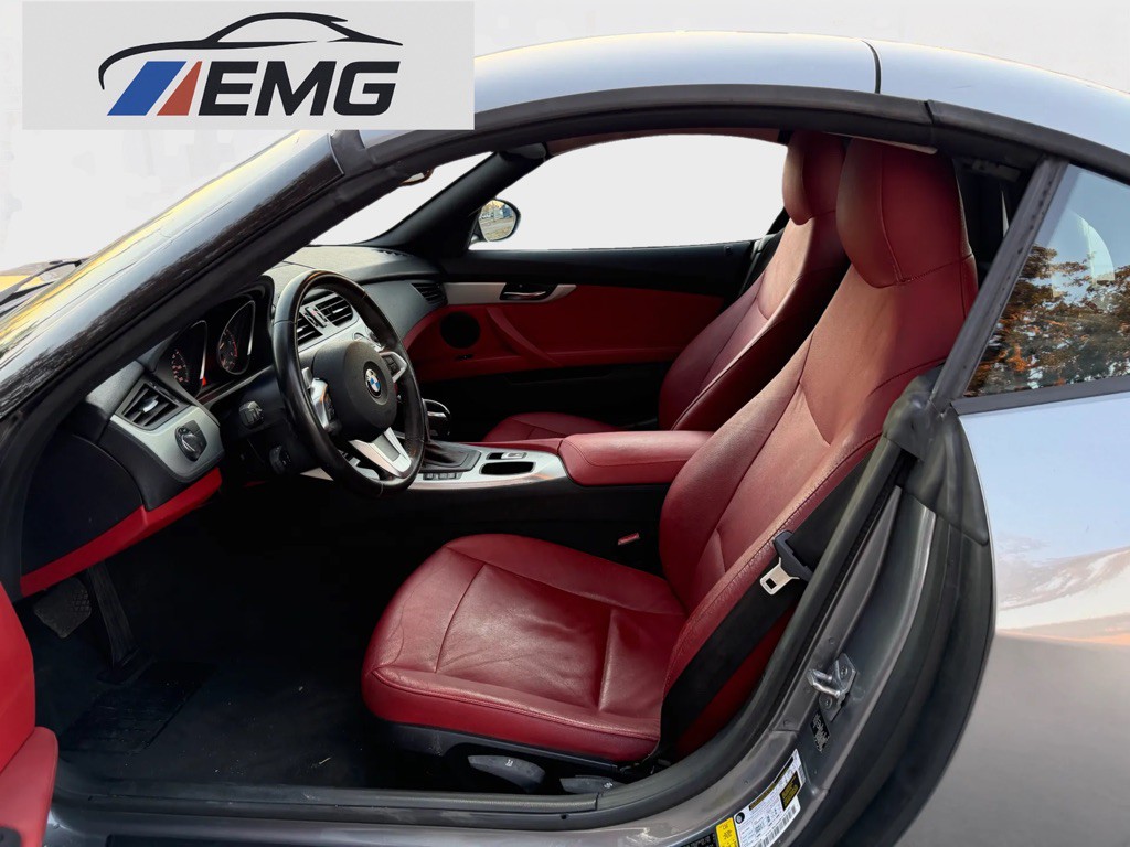 2011 BMW Z4 Image 13