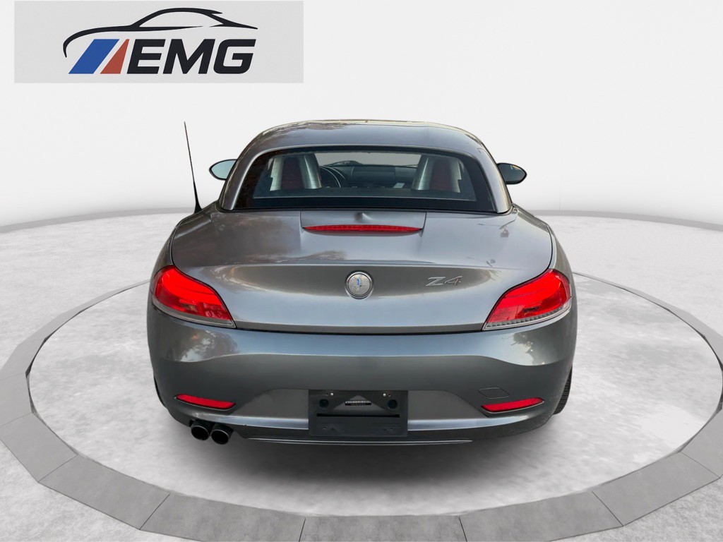 2011 BMW Z4 Image 18