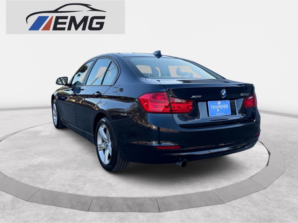 2015 BMW 3 Series Image 3