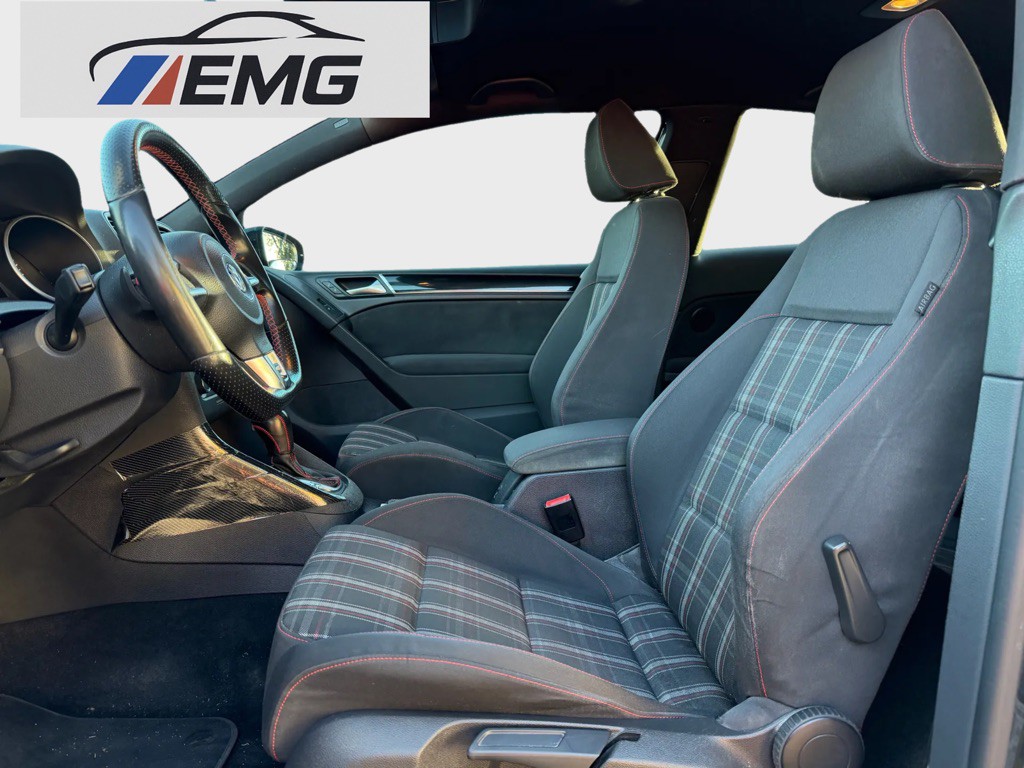 2013 Volkswagen GTI Image 8