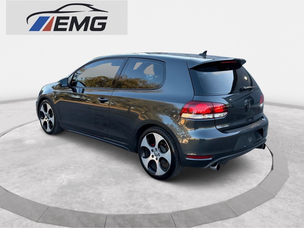 2013 Volkswagen GTI Image 12