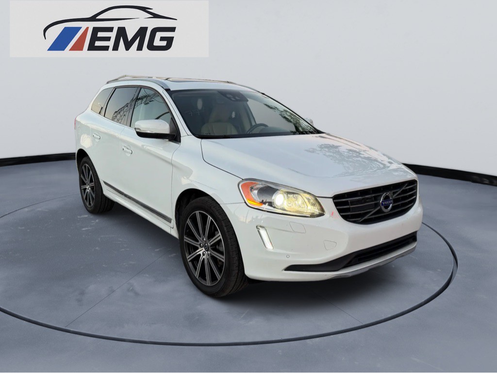 2016 Volvo XC60 Image 2