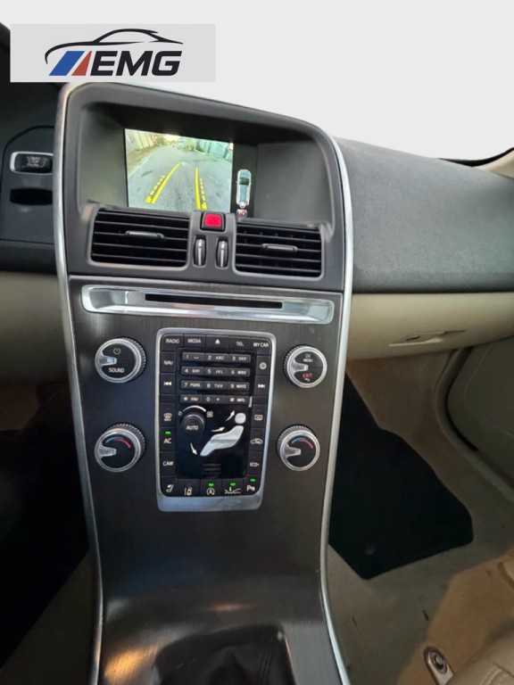 2016 Volvo XC60 Image 14