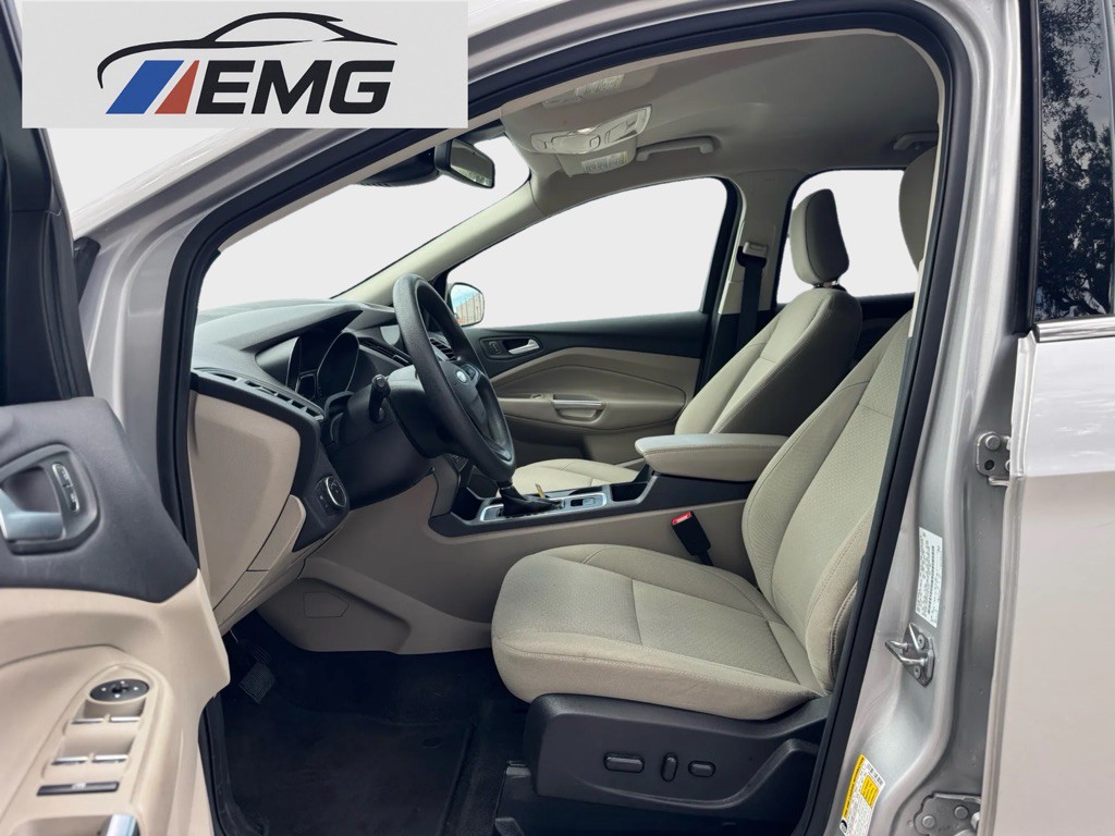 2019 Ford Escape Image 9