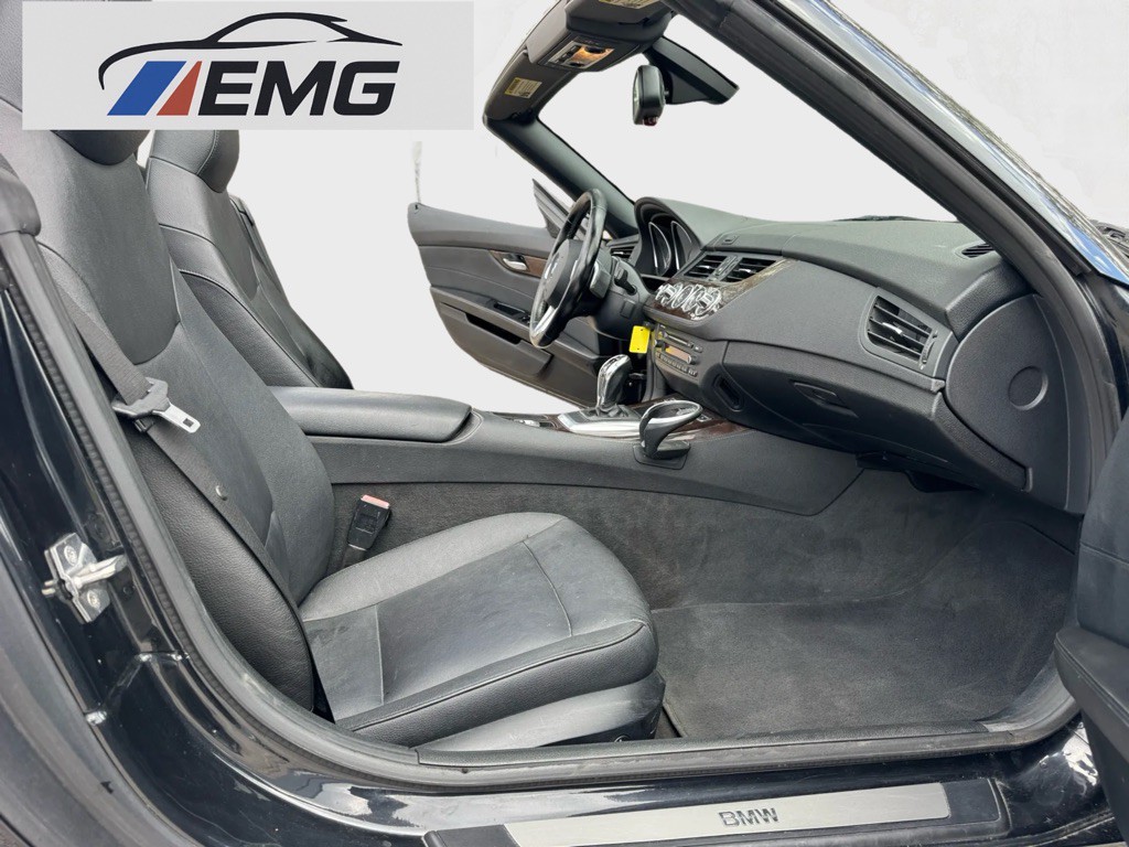2011 BMW Z4 Image 8
