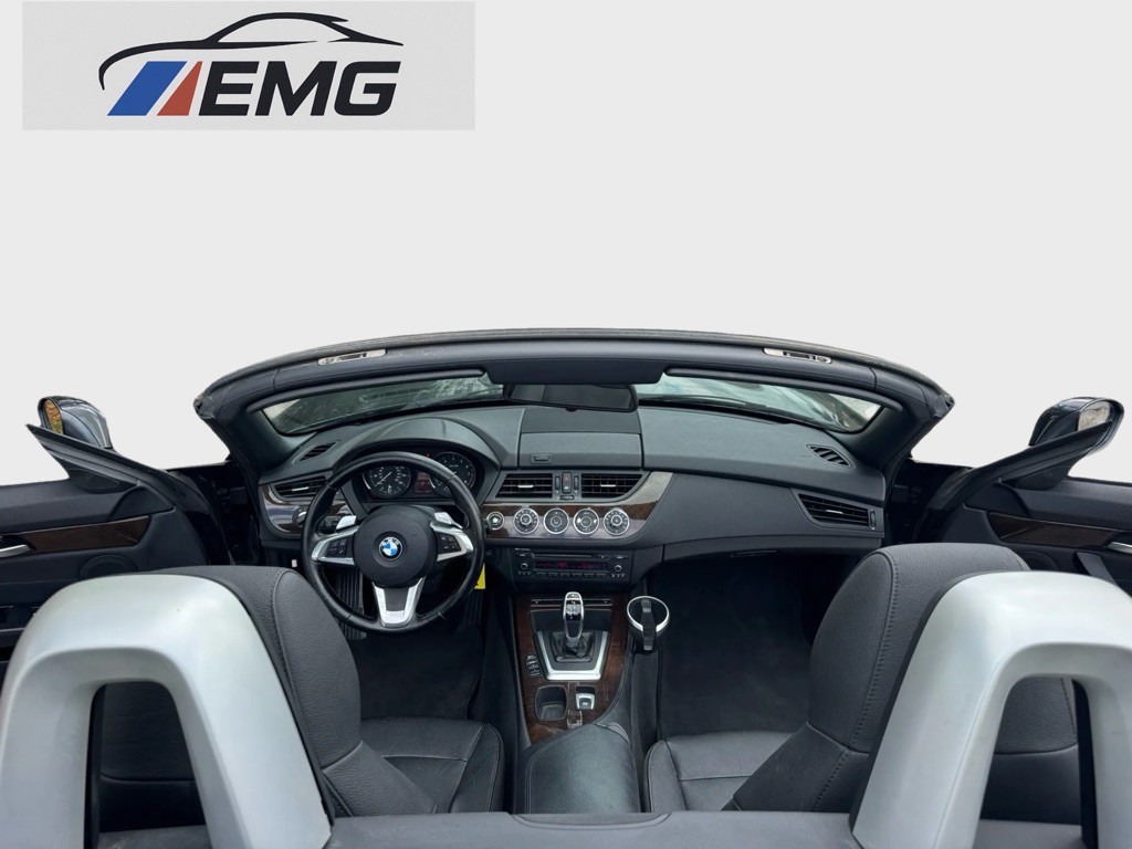 2011 BMW Z4 Image 10