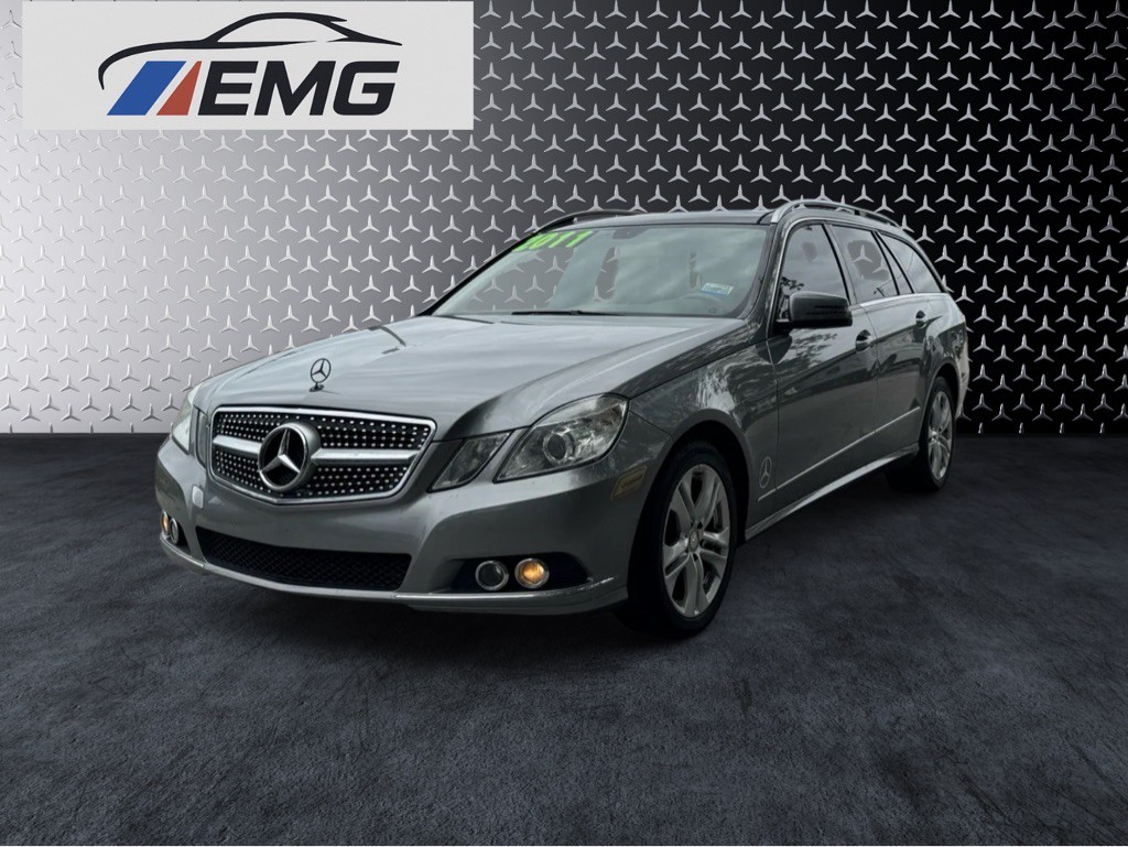 2011 Mercedes-Benz E-Class Image 2