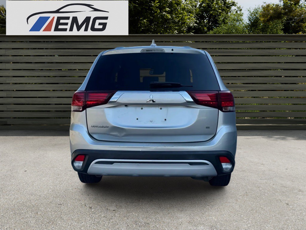 2020 Mitsubishi Outlander Image 7
