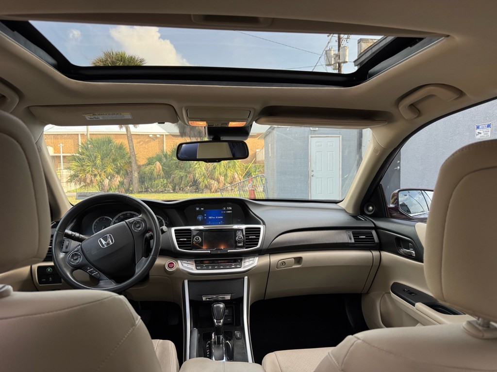 2014 Honda Accord Image 12