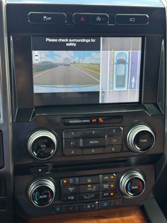 2017 Ford F-150 Image 16