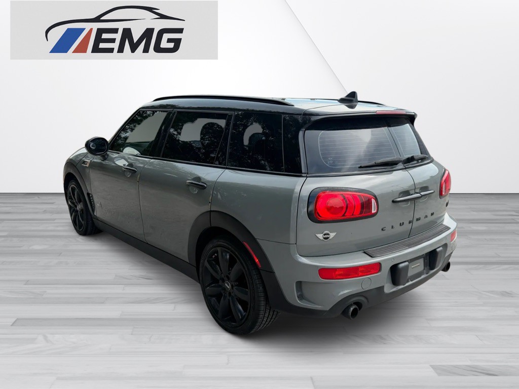 2017 MINI Cooper Image 12