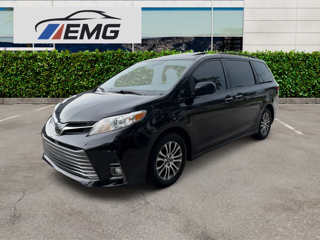 2020 Toyota Sienna Image 13