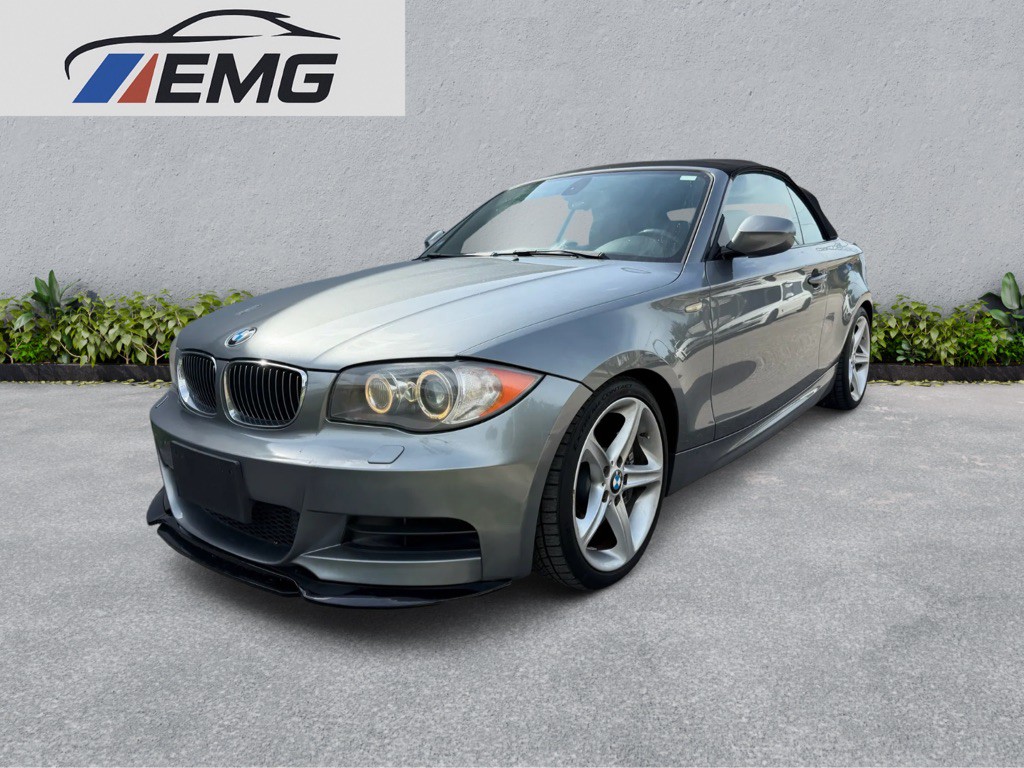 2010 BMW 1 Series Image 2