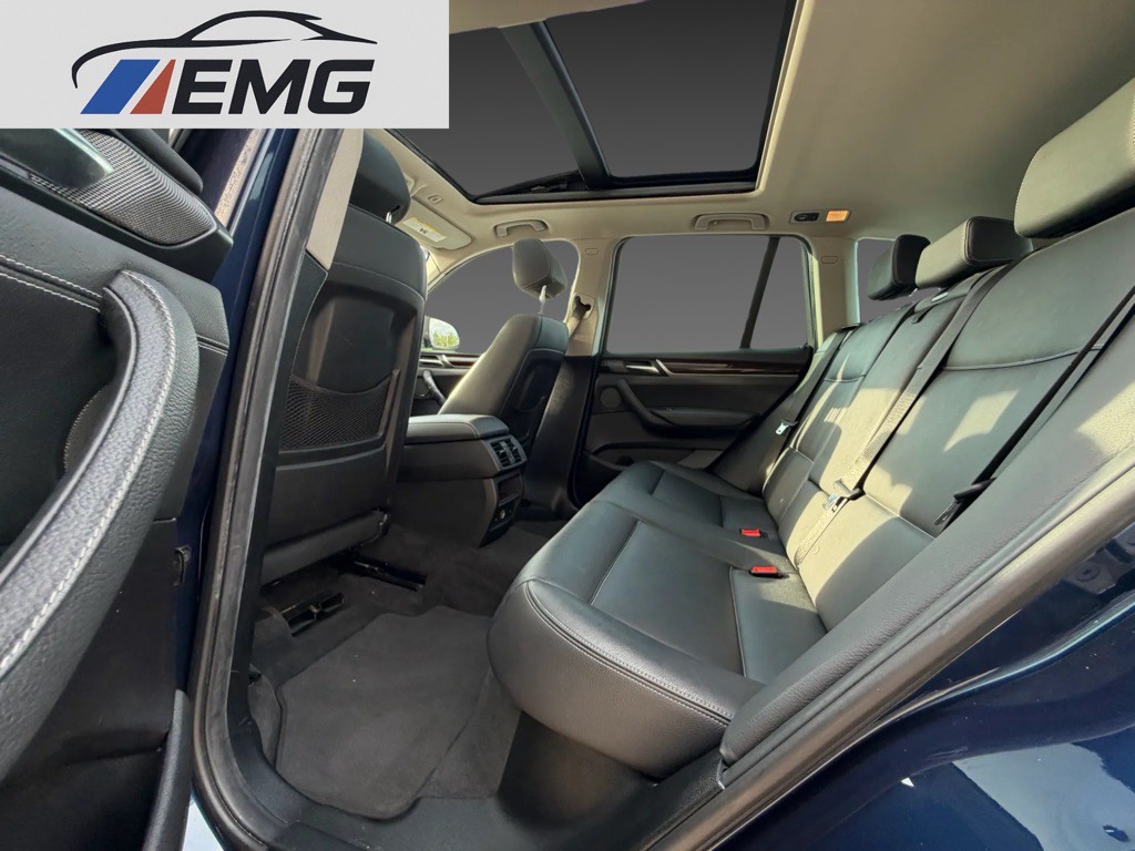 2017 BMW X3 Image 11