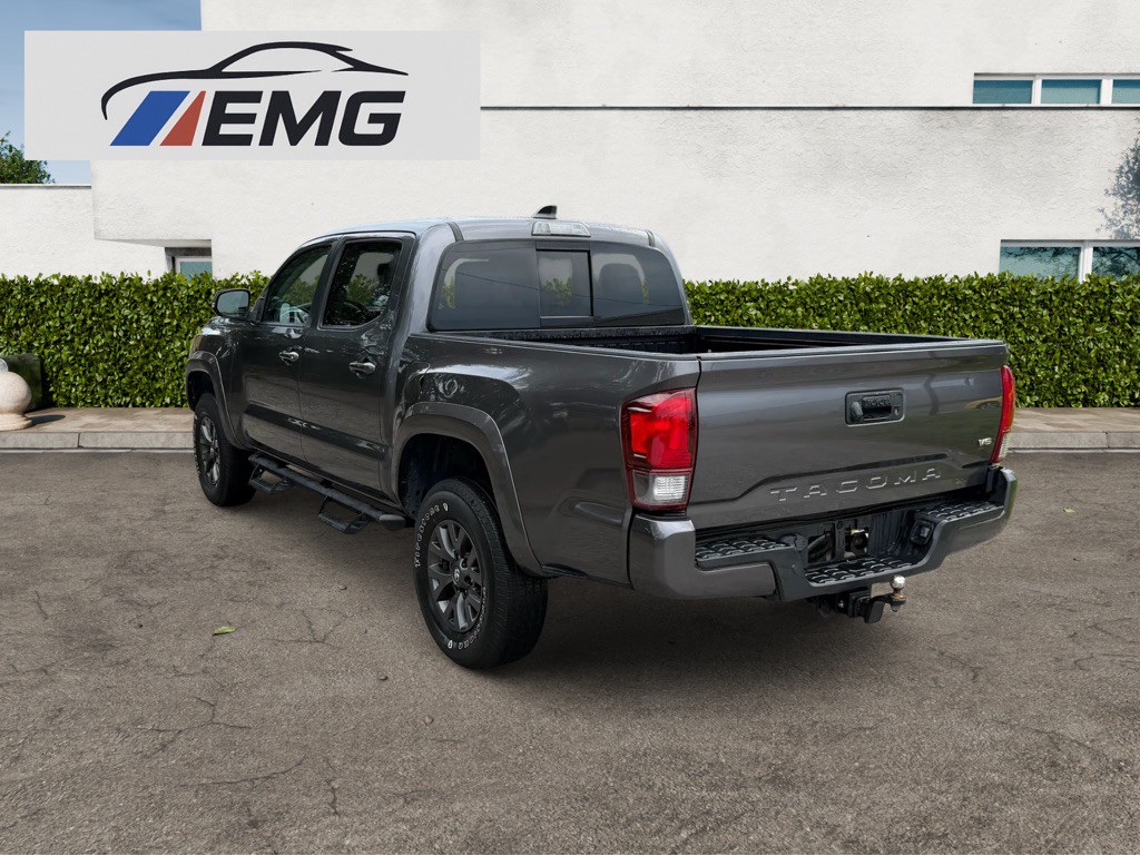 2022 Toyota Tacoma Image 8