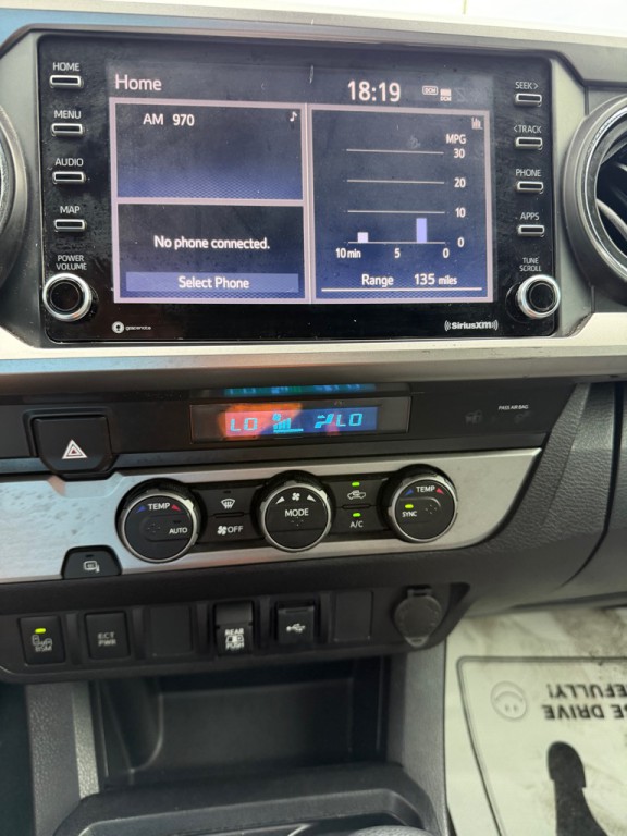 2022 Toyota Tacoma Image 11