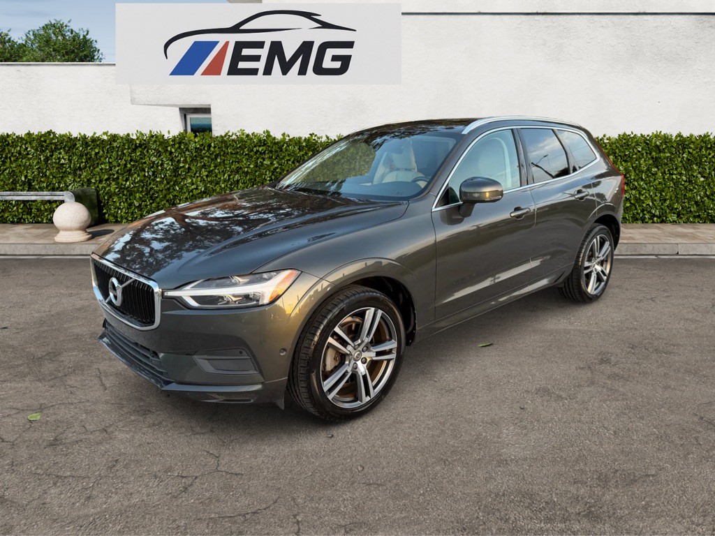 2018 Volvo XC60 Image 2