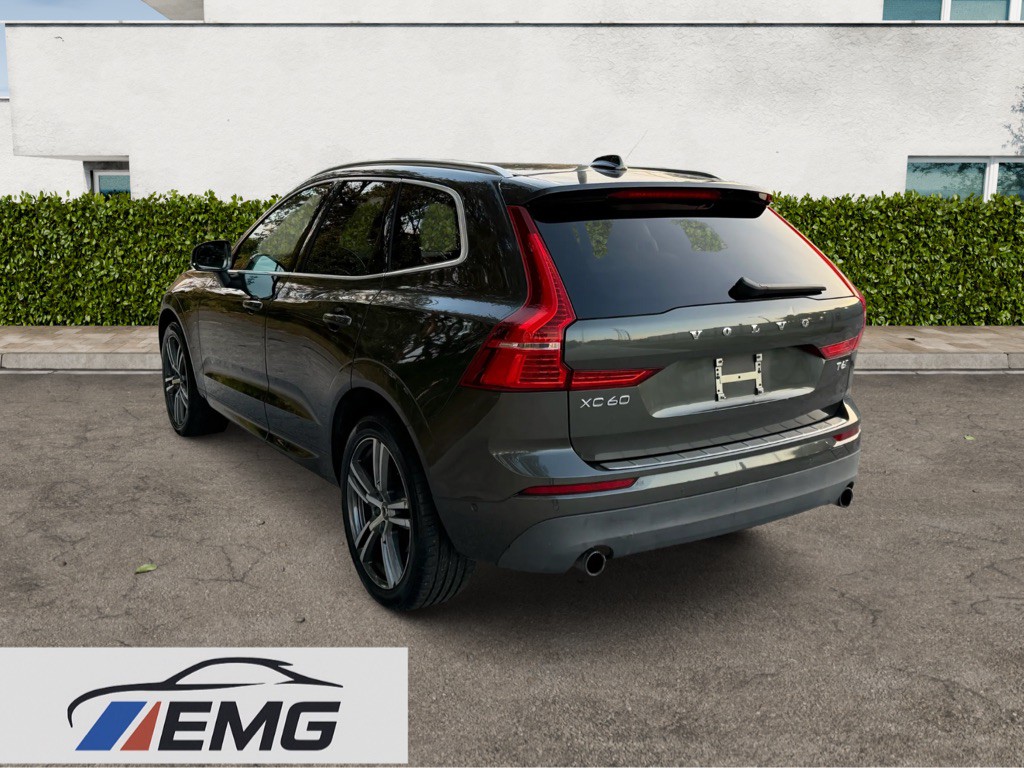2018 Volvo XC60 Image 10