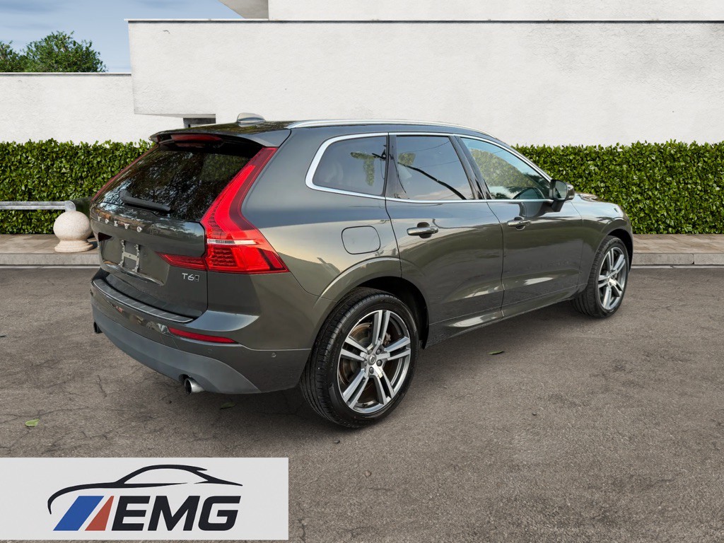 2018 Volvo XC60 Image 15