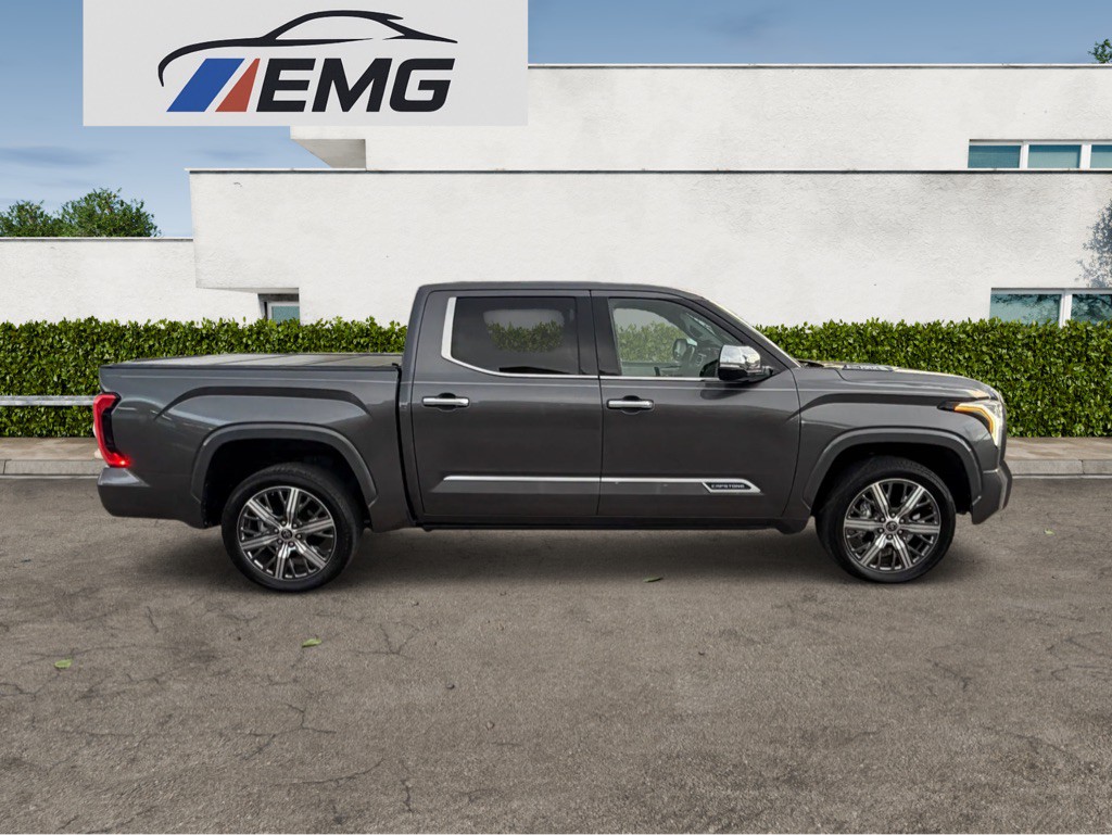 2023 Toyota Tundra Image 7