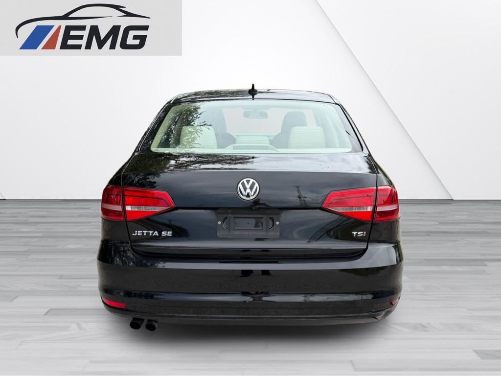 2015 Volkswagen Jetta Image 8